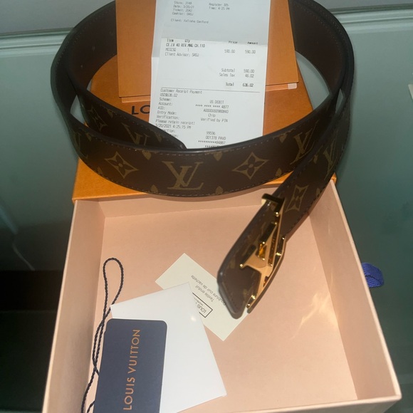 Louis Vuitton 40MM Reversible Belt!! - Picture 3 of 8